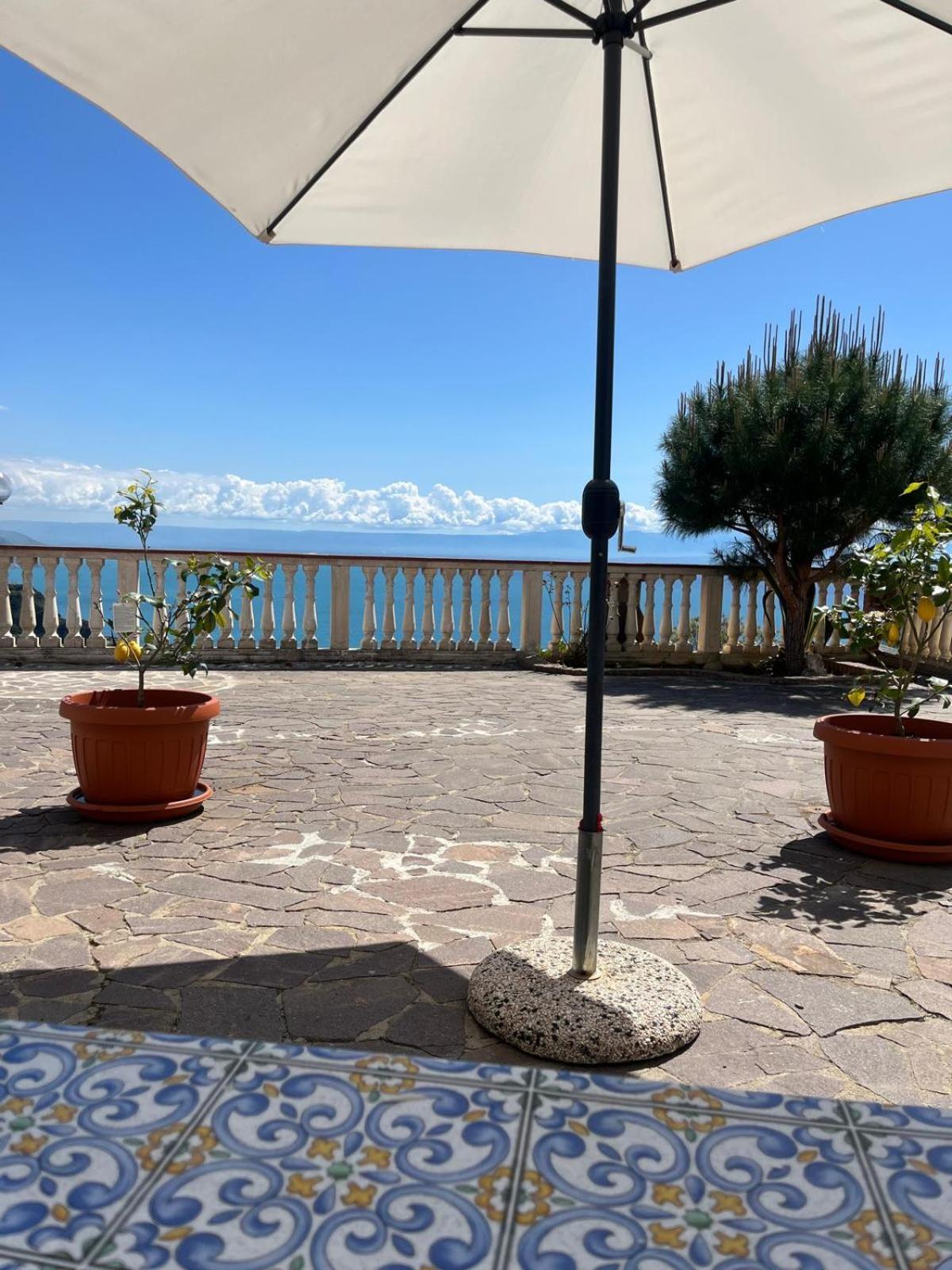 Villamargherita Capo Vaticano Exterior photo